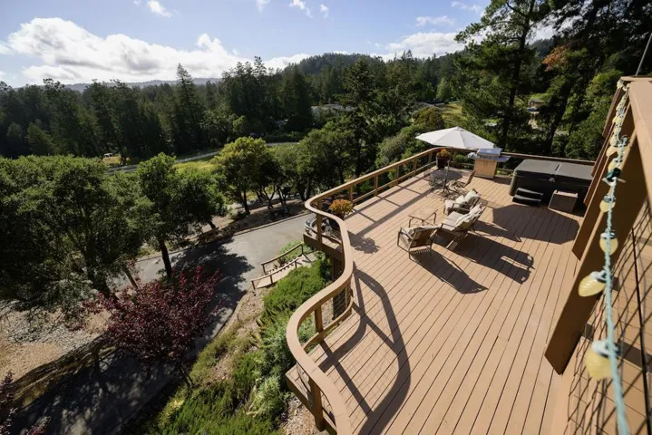 155 Rabbits Run Road, Santa Cruz, California 95060