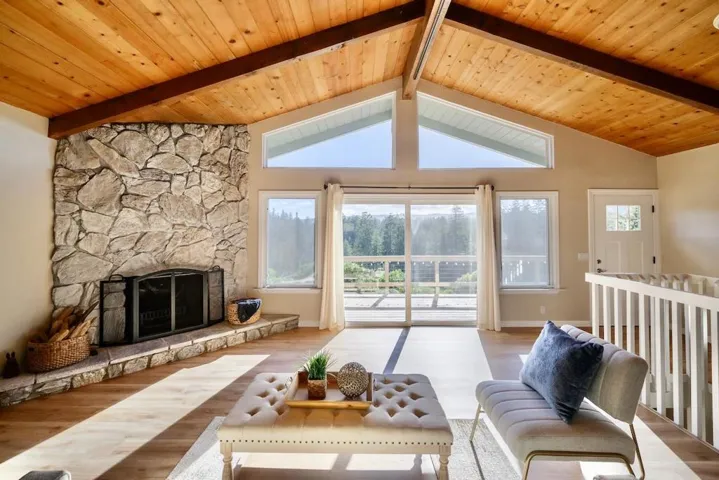 155 Rabbits Run Road, Santa Cruz, California 95060