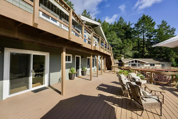155 Rabbits Run Road, Santa Cruz, California 95060