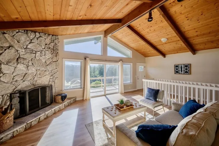155 Rabbits Run Road, Santa Cruz, California 95060