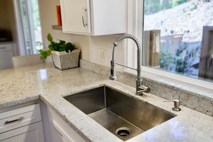 155 Rabbits Run Road, Santa Cruz, California 95060