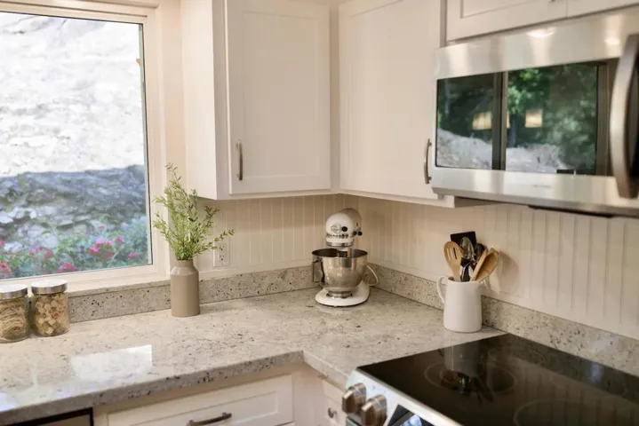 155 Rabbits Run Road, Santa Cruz, California 95060