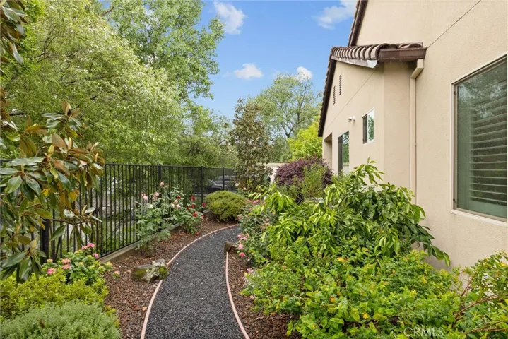 2755 Via Roma, Chico, California 95928
