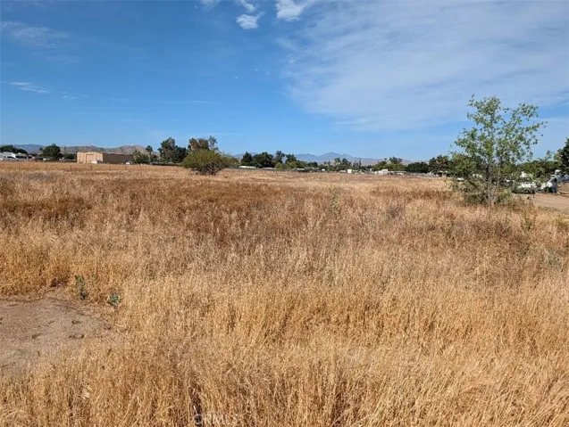 1112 Tradewinds Drive, Menifee, California 92585