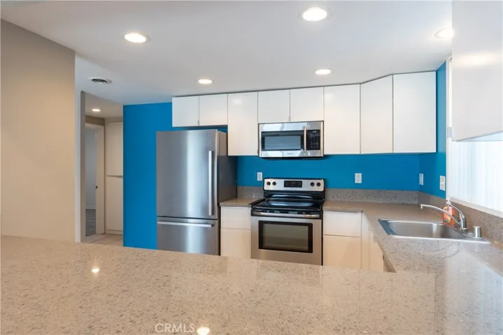 5012 Seashore Drive A, Newport Beach, California 92663