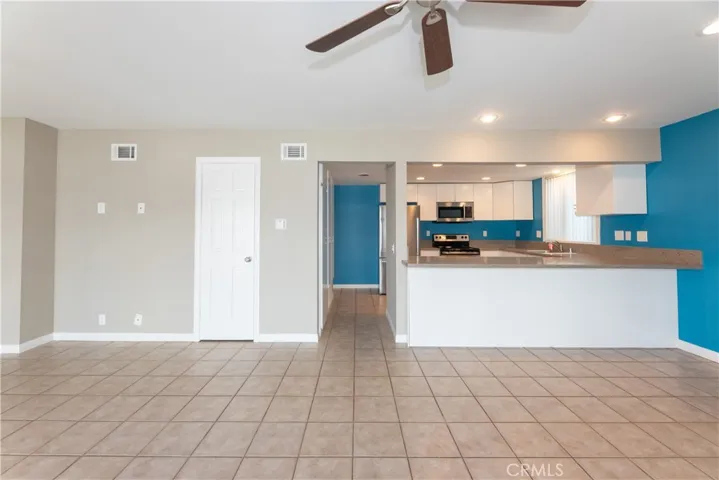 5012 Seashore Drive A, Newport Beach, California 92663