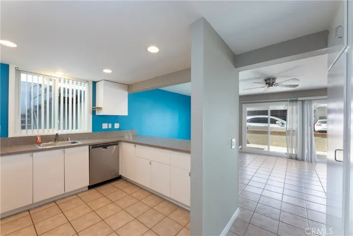 5012 Seashore Drive A, Newport Beach, California 92663