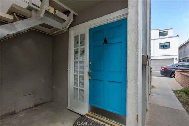 5012 Seashore Drive A, Newport Beach, California 92663