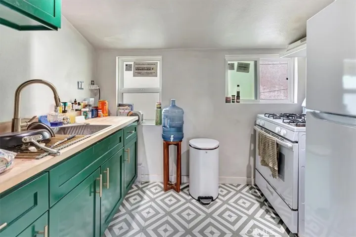 Studio 2 Kitchen