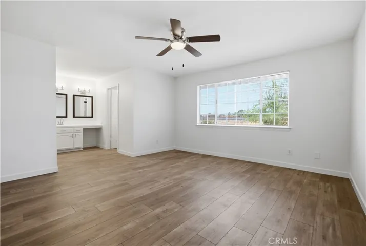 14280 Navajo, Apple Valley, California 92307