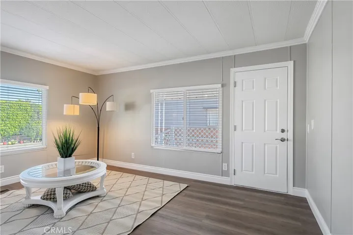 1401 W 9th 61, Pomona, California 91766