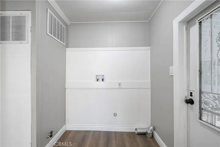 1401 W 9th 61, Pomona, California 91766