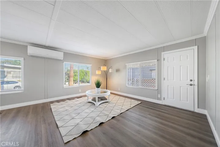1401 W 9th 61, Pomona, California 91766