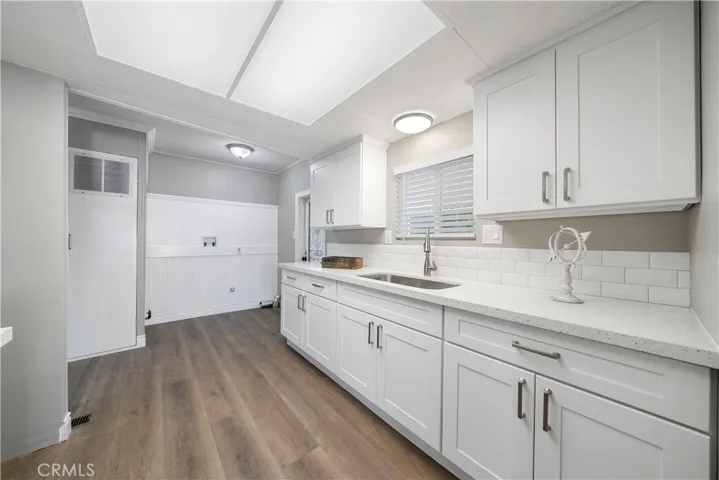 1401 W 9th 61, Pomona, California 91766