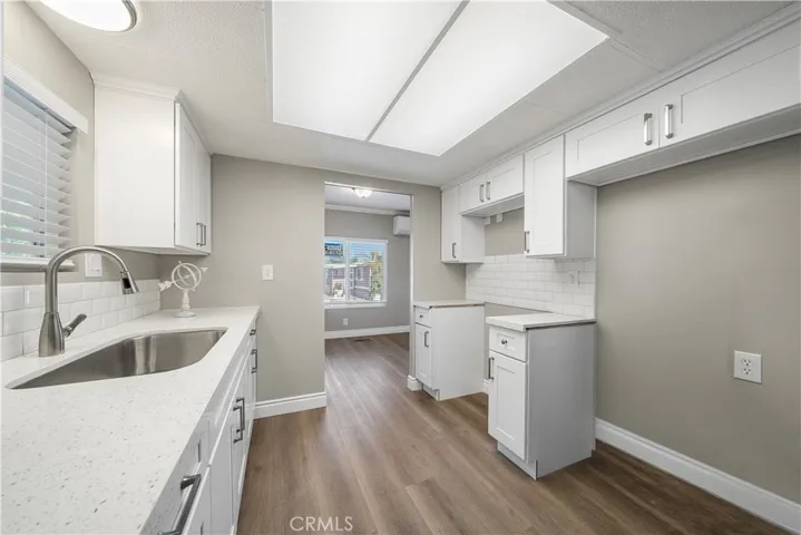 1401 W 9th 61, Pomona, California 91766