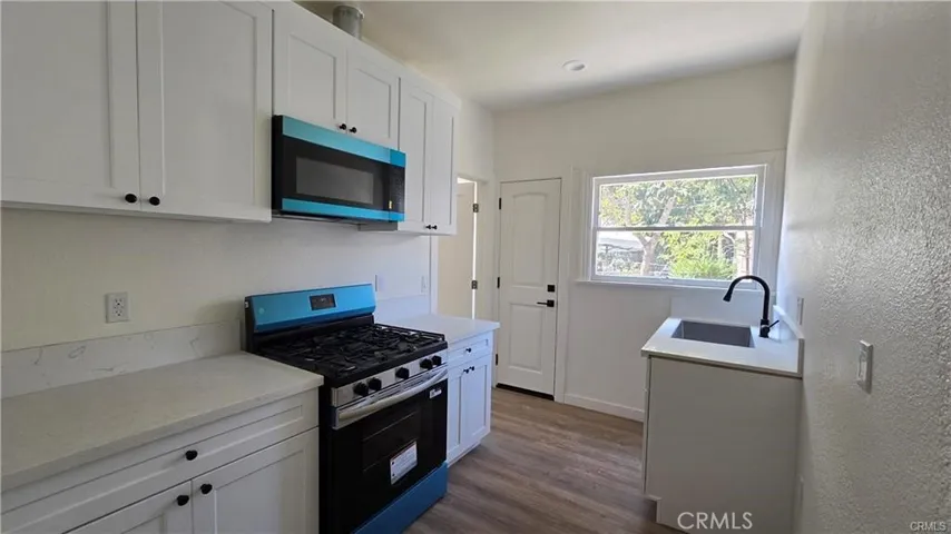 973 N Park, Long Beach, California 90813