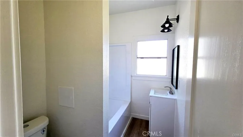 973 N Park, Long Beach, California 90813