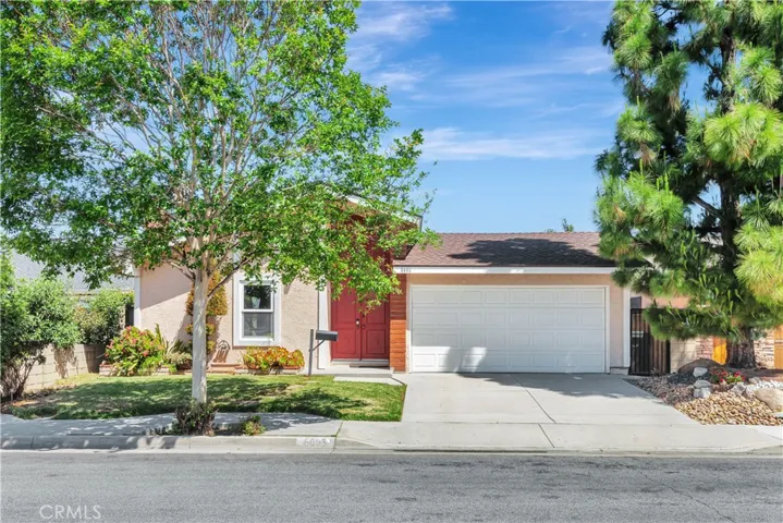 6693 Teakwood, Cypress, California 90630