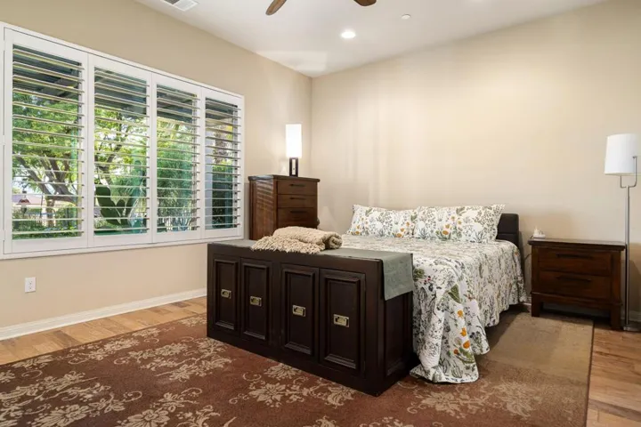 48-web-or-mls-JLViescoInt_OPMG_0426_017
