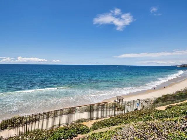 Walk to Strands Beach