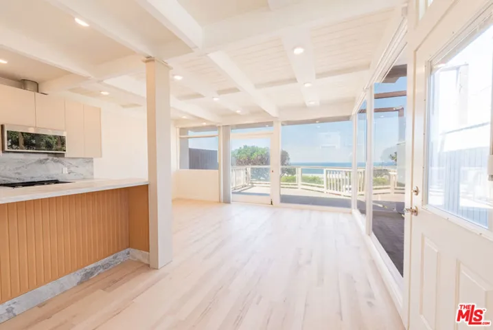 7273 Birdview Avenue, Malibu, California 90265