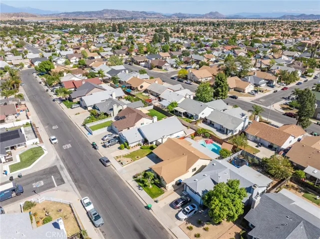135 Bold Venture, Perris, California 92571