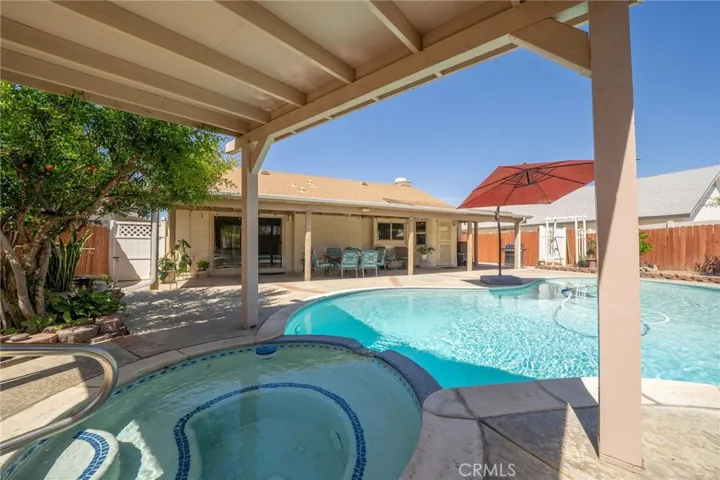 135 Bold Venture, Perris, California 92571