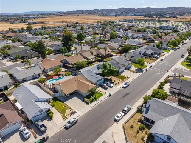 135 Bold Venture, Perris, California 92571