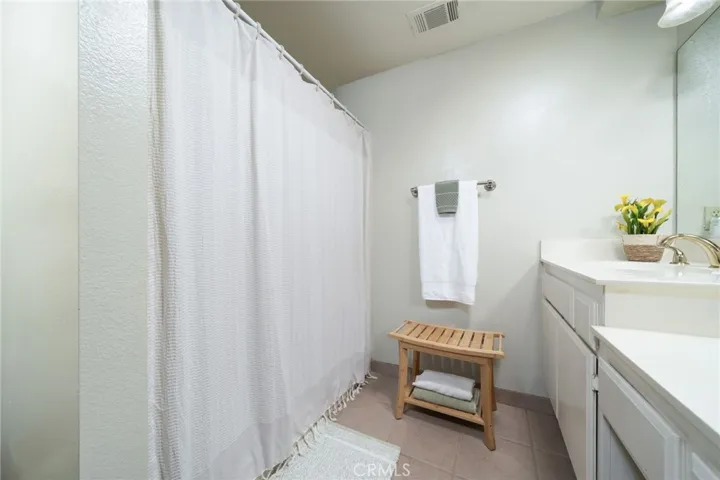 135 Bold Venture, Perris, California 92571