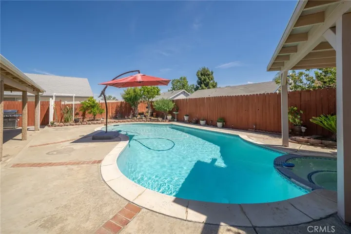 135 Bold Venture, Perris, California 92571