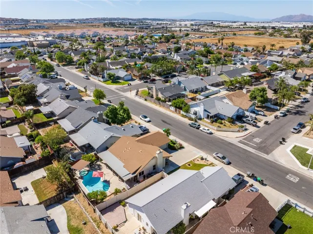 135 Bold Venture, Perris, California 92571