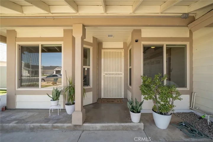 135 Bold Venture, Perris, California 92571