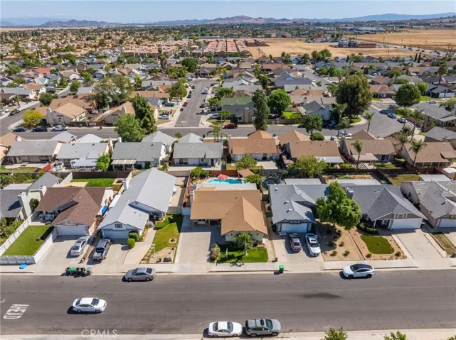 135 Bold Venture, Perris, California 92571