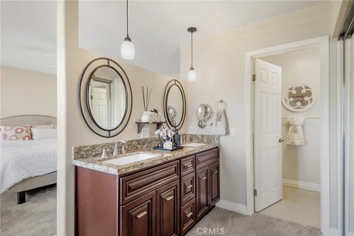Primary Dual Vanity