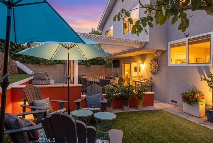 Amazing Back Yard for Entertainment or Relaxation