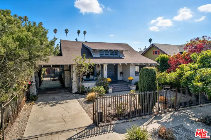 2114 W 28th Street, Los Angeles, California 90018