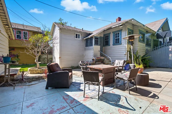 2114 W 28th Street, Los Angeles, California 90018