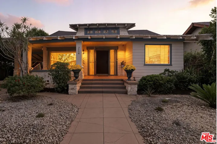 2114 W 28th Street, Los Angeles, California 90018