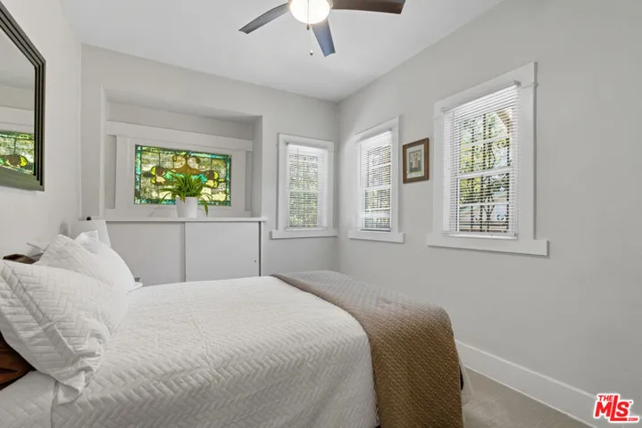 2114 W 28th Street, Los Angeles, California 90018