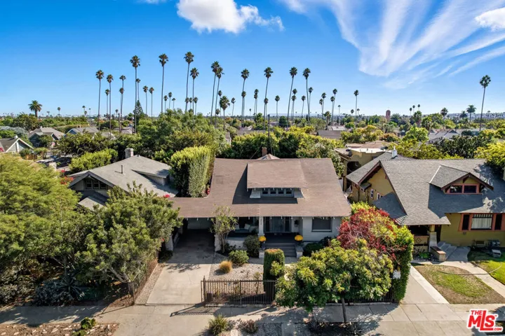 2114 W 28th Street, Los Angeles, California 90018