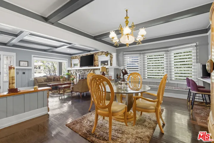 2114 W 28th Street, Los Angeles, California 90018