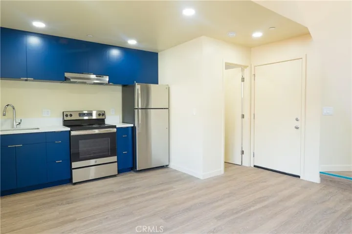 1881 Unit 101