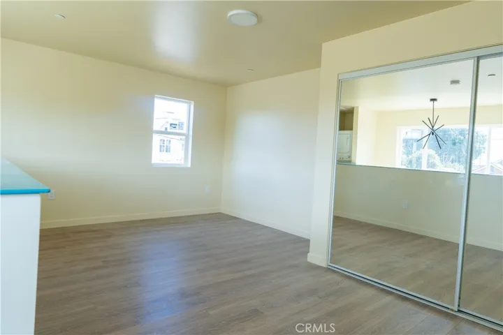 1881 Unit 102