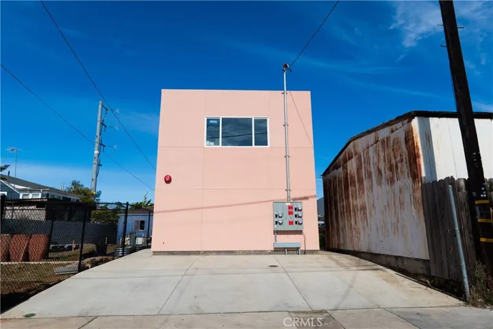1881 Unit 101