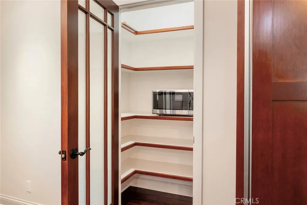 Kitchen Pantry