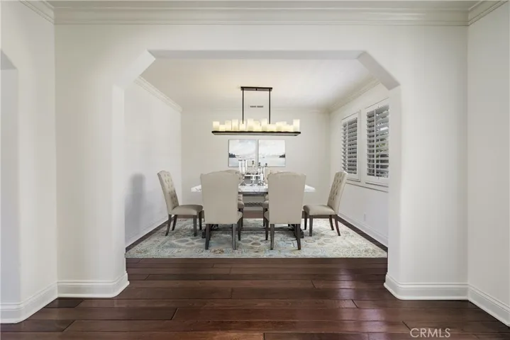 Virtually Staged Dining Room