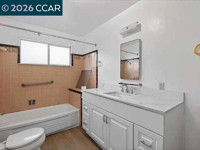 4810 Fairfax, Oakland, California 94601