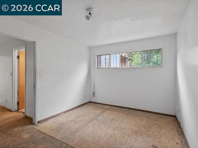 4810 Fairfax, Oakland, California 94601
