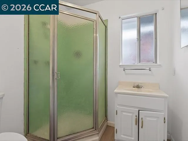 4810 Fairfax, Oakland, California 94601