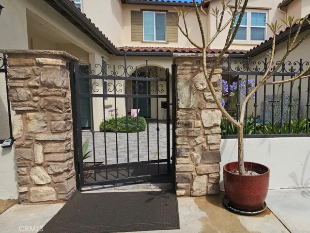 Custom-designed entry gate